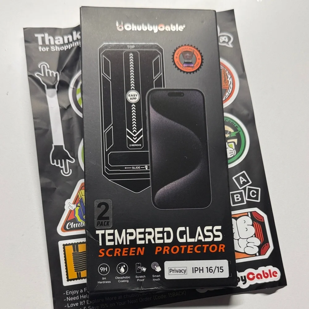Black Tempered Glass Screen Protector for iPhone 16/15 and phone case iPhone 16
